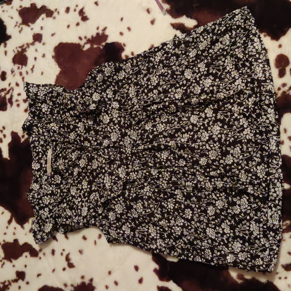 LOFT Ruffle Floral Blouse